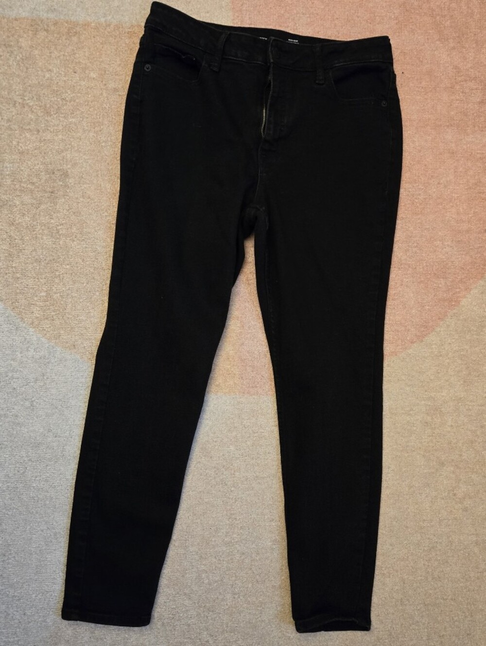 Old Navy Black Skinny Jeans - Sleek Women's Fit